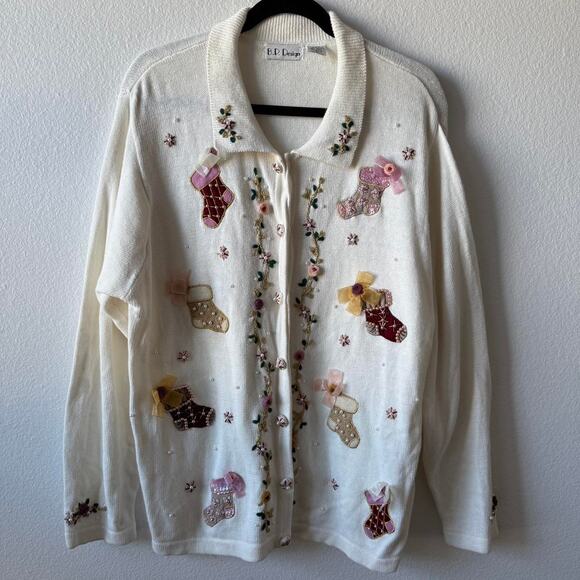 Stunning vintage white christmas cardigan - Picture 2 of 8